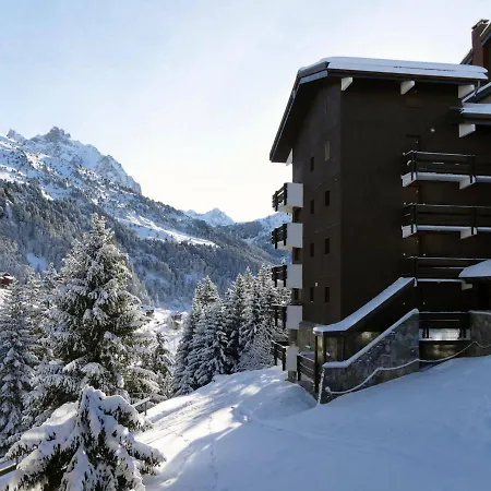 3 Pieces Avec Balcon Sud, Cheminee Et Wi-fi Gratuit, A Deux Pas Des Pistes - Fr-1-182-57 Meribel