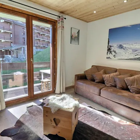 3 Pieces Avec Balcon Sud, Cheminee Et Wi-fi Gratuit, A Deux Pas Des Pistes - Fr-1-182-57 Apartment Meribel