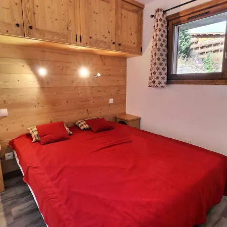3 Pieces Avec Balcon Sud, Cheminee Et Wi-fi Gratuit, A Deux Pas Des Pistes - Fr-1-182-57 Apartment *