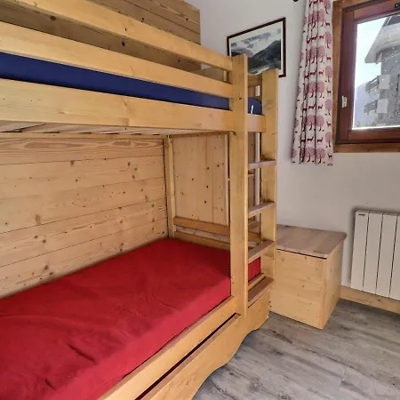 3 Pieces Avec Balcon Sud, Cheminee Et Wi-fi Gratuit, A Deux Pas Des Pistes - Fr-1-182-57 Meribel