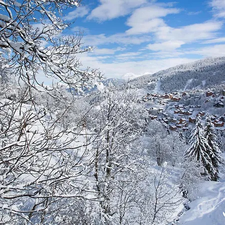 3 Pieces Avec Balcon Sud, Cheminee Et Wi-fi Gratuit, A Deux Pas Des Pistes - Fr-1-182-57 *