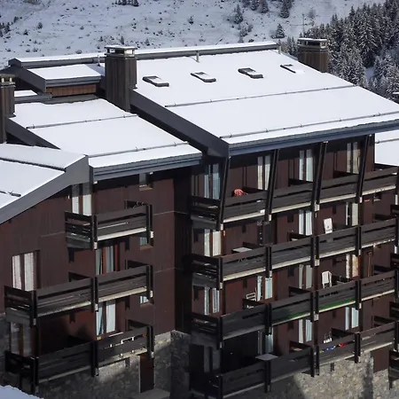 Apartment 3 Pieces Avec Balcon Sud, Cheminee Et Wi-fi Gratuit, A Deux Pas Des Pistes - Fr-1-182-57